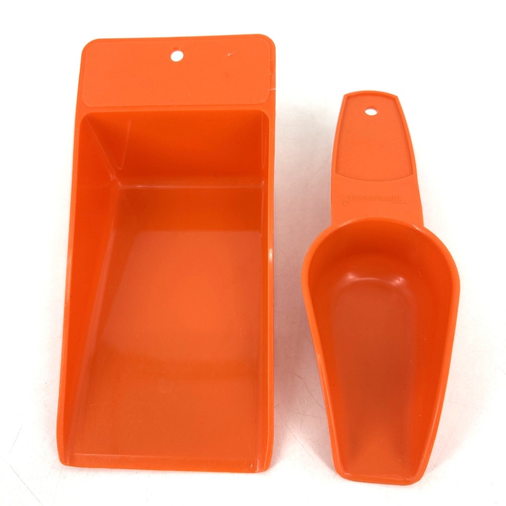 Vintage Tupperware Orange Scoop with Handle Lot #878-1 & 1452-1
